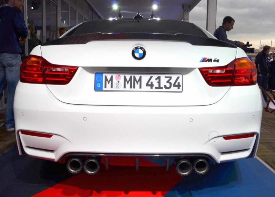  BMW M4 Coupe by Abu Dhabi Motors 2014 года  (фото 5 из 14)